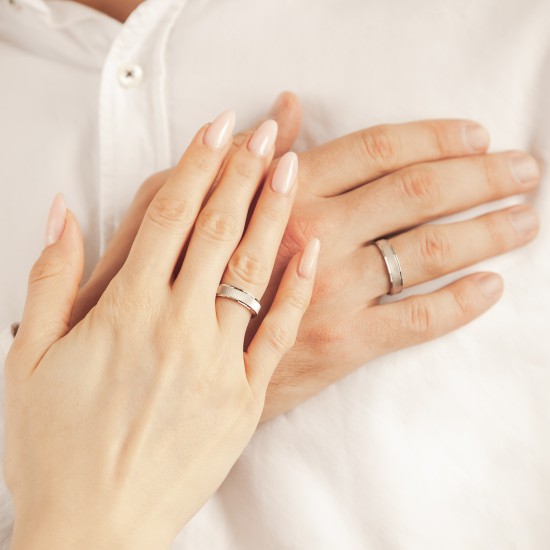 Вибір ювелірних прикрас: стиль, символіка та особливі події